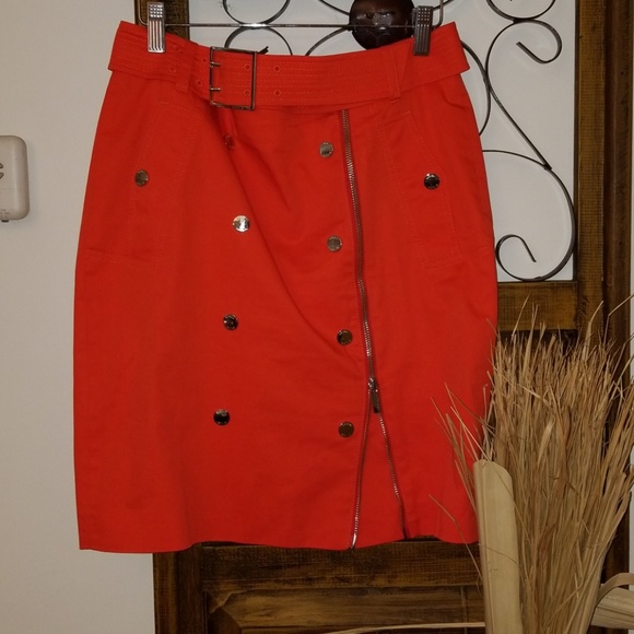 Karen Millen Dresses & Skirts - 😊💚Fabulous orange skirt🌹🛍